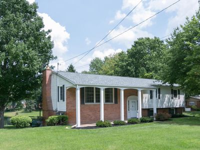 975 Hillbrook Dr, Battle Creek, MI, 49015