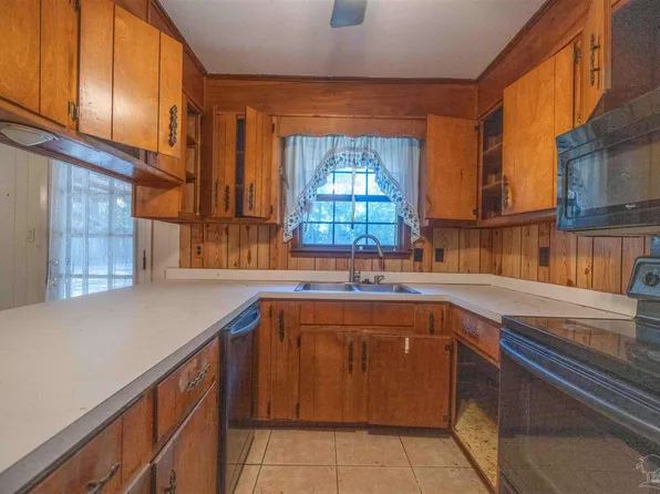 2387 Elna Rd, Cantonment, FL 32533