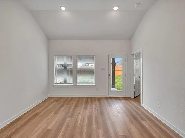 32510 Lantana Fields Rd — Photo 17