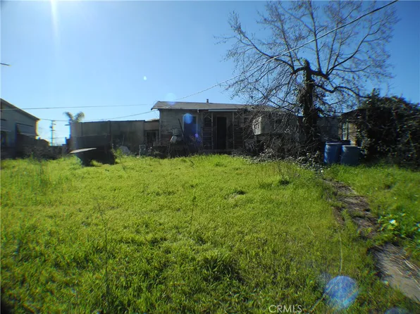 1121 W 6th St, San Pedro, CA 90731