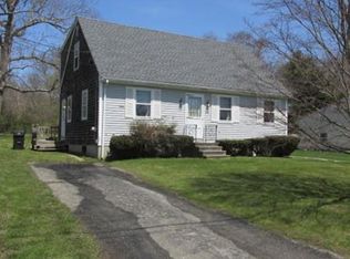 34 Merlin Dr, Swansea, MA 02777