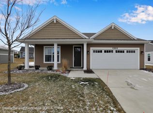 3962 Mustang Rd, East Lansing, MI 48823