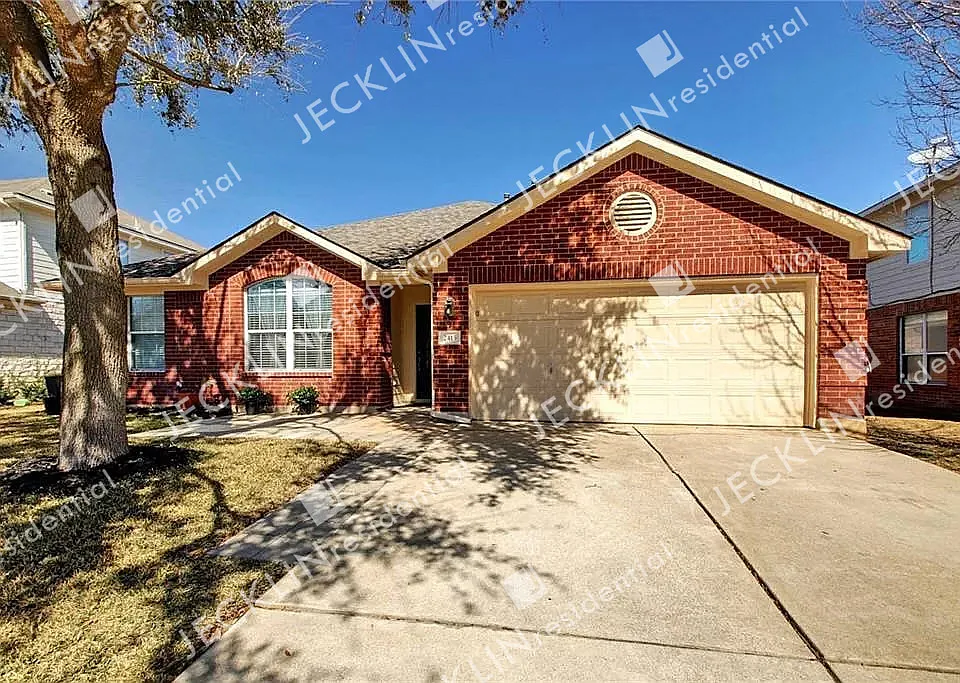 2415 Candle Ridge Trl