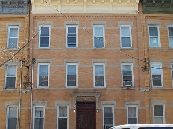 1015 Seneca Avenue image 1 of 1