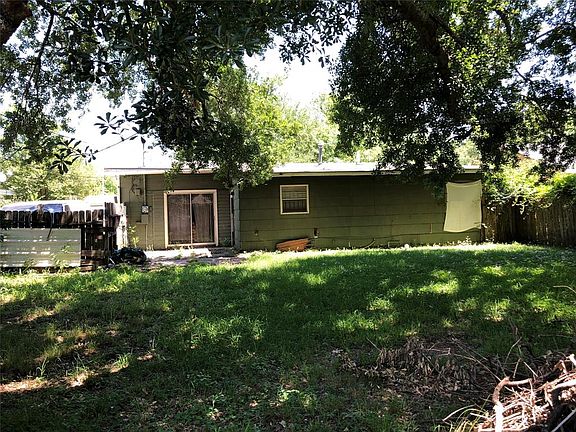 2nd image of 11605 Bannister Ln