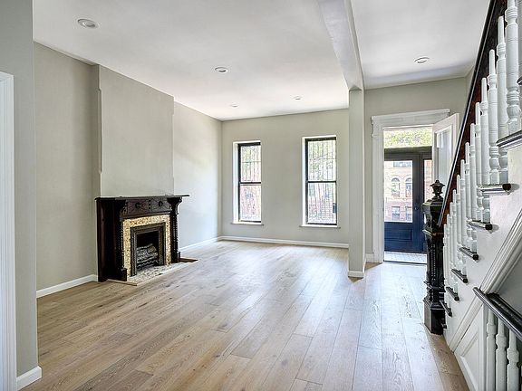 2nd image of 617 Macdonough St #1