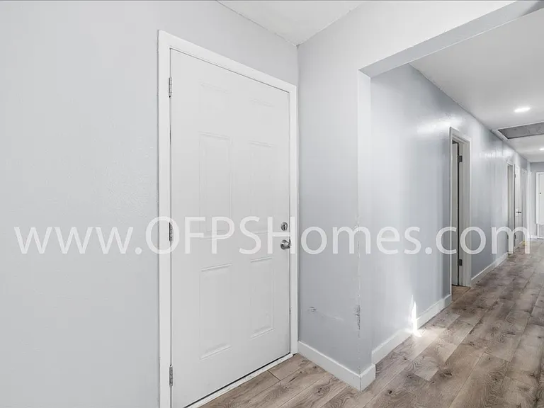 13885 Highway 20 — Photo 37
