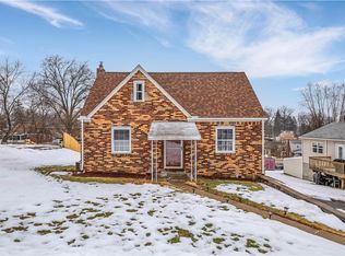 120 Ida Dr, Glenshaw, PA 15116