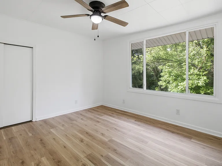 113 Buckhannon Ave — Photo 13