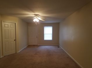 918 1/2 Kingsbury Dr, Clarksville, TN 37040