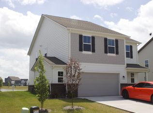 1573 Torrey Ln, Greenwood, IN