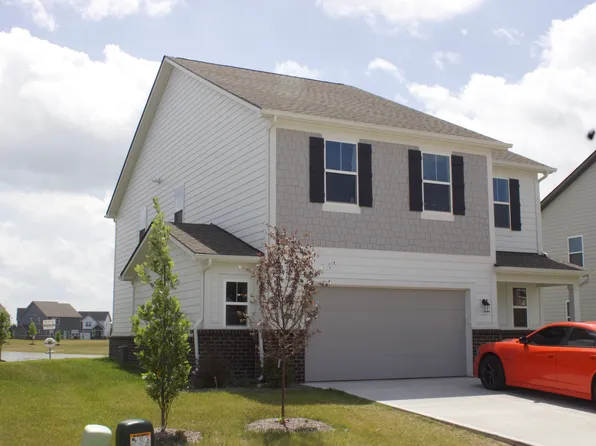 1573 Torrey Ln, Greenwood, IN