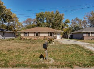 405 E Lynn St, Nixa, MO 65714