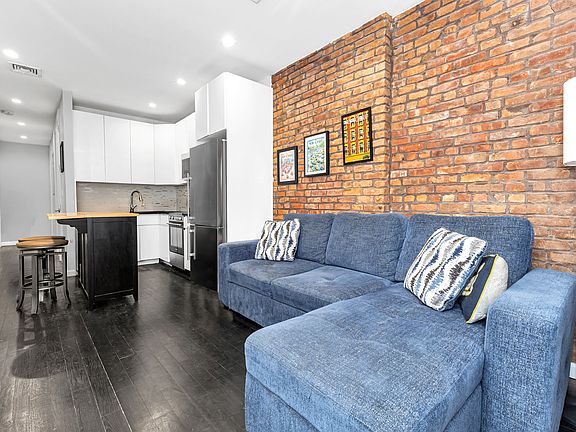 3rd image of 222 E 31st St APT 3