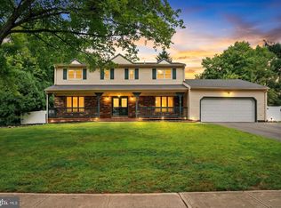 22 Terrapin Ln, Hamilton, NJ 08619