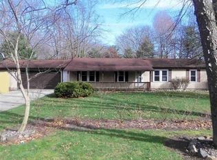 19120 Helen Ave, South Bend, IN 46637
