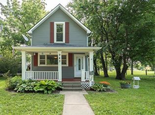 943 S Locust St, Ottawa, KS 66067