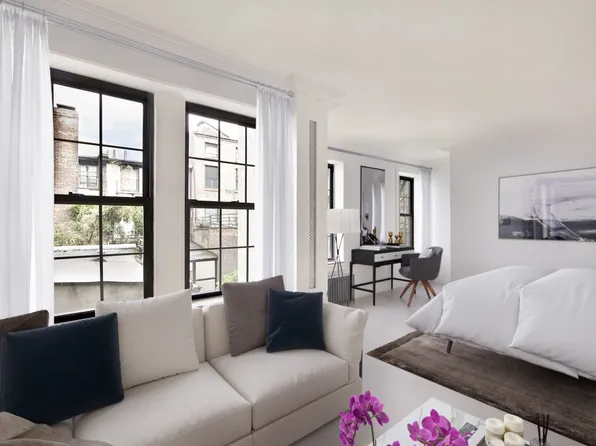115 Henry Street image 1 of 5