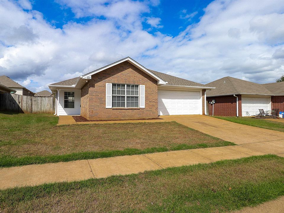 1st image of 133 Valley View Ln