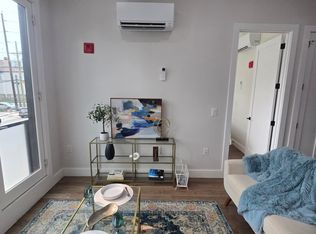 40 Lembeck Ave #201, Jersey City, NJ 07305