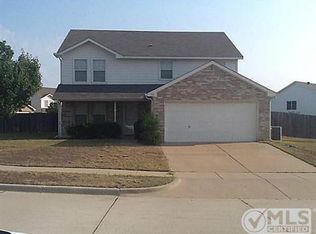 501 Freedom Way, Crowley, TX 76036