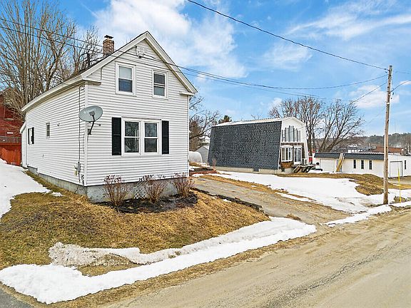 3rd image of 6 Linden Street