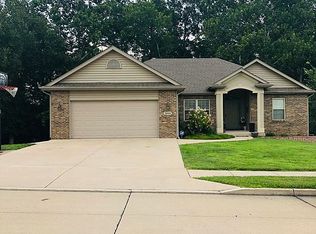 3800 Jungle Tree Dr, Columbia, MO 65202