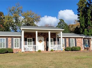 402 Heyward Rd, Anderson, SC 29621