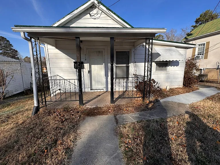 118 W Stephens St — Photo 8