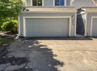 2833 S Lansing Way, Aurora, CO 80014