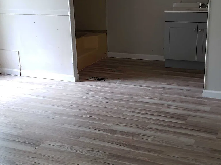 363 Oakland Woods Dr — Photo 3