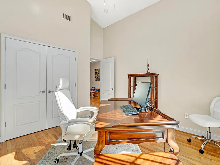 5 Middleberry Ct #A — Photo 24