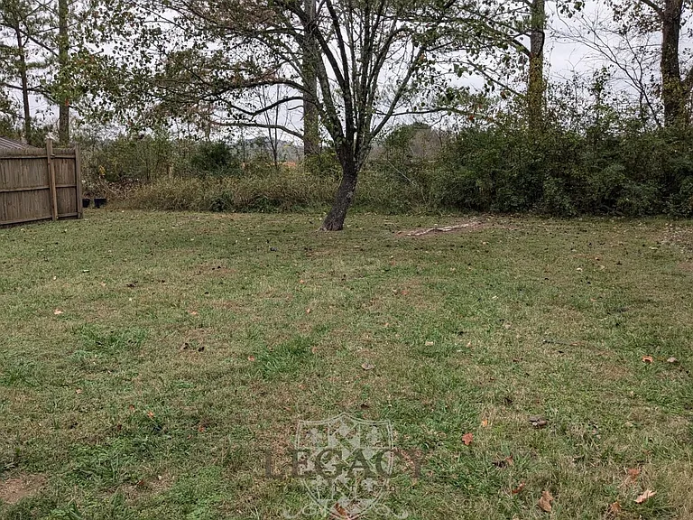 413 Shawnee Dr — Photo 11