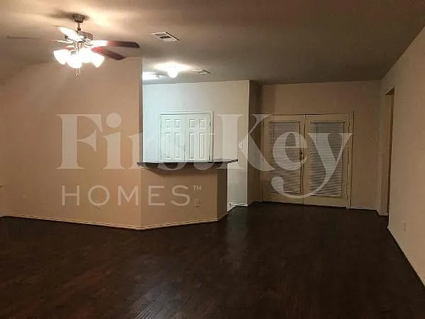 1218 Jewell Ln — Photo 18