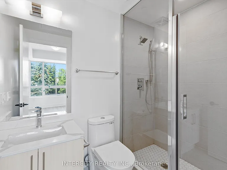2075 King Rd #328 — Photo 11