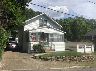 16 Telford St, Oneonta, NY 13820