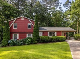 1102 Waverly Dr, Lawrenceville, GA 30046