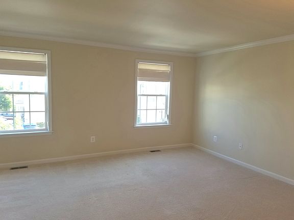 4th image of 2945 Truffle Oak Pl #311