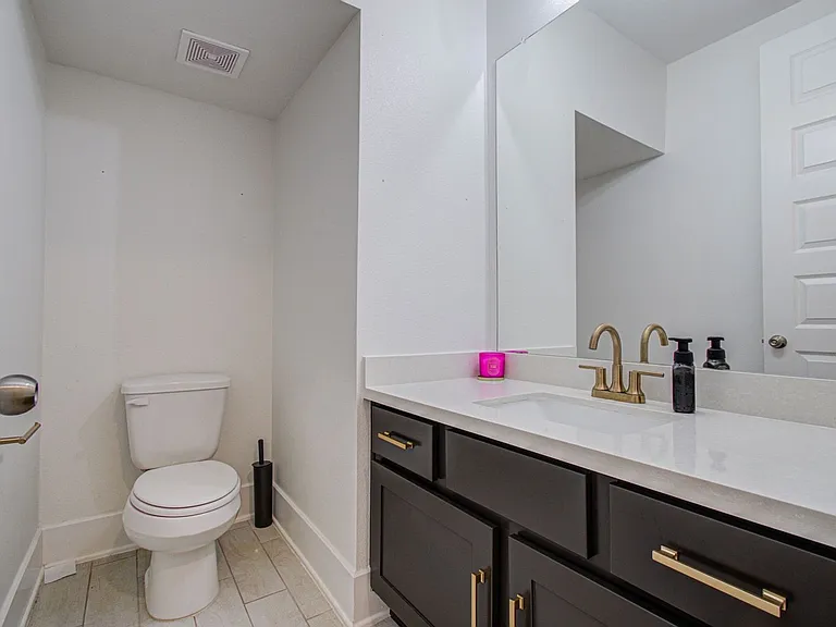 4211 Limestone Ter — Photo 13