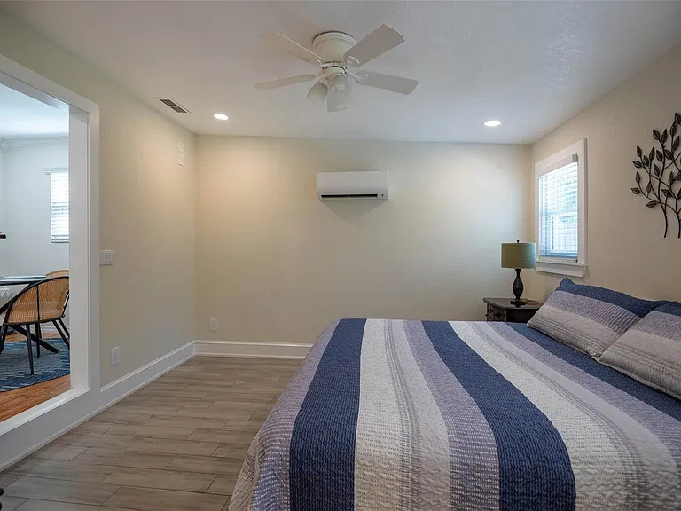 569 Bamboo Dr S — Photo 14