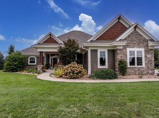 S84W33185 Brown Bear LANE, Mukwonago, WI 53149