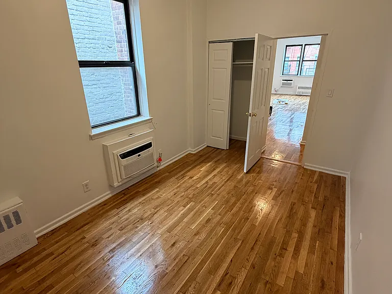 420 E 82nd St #4E — Photo 5