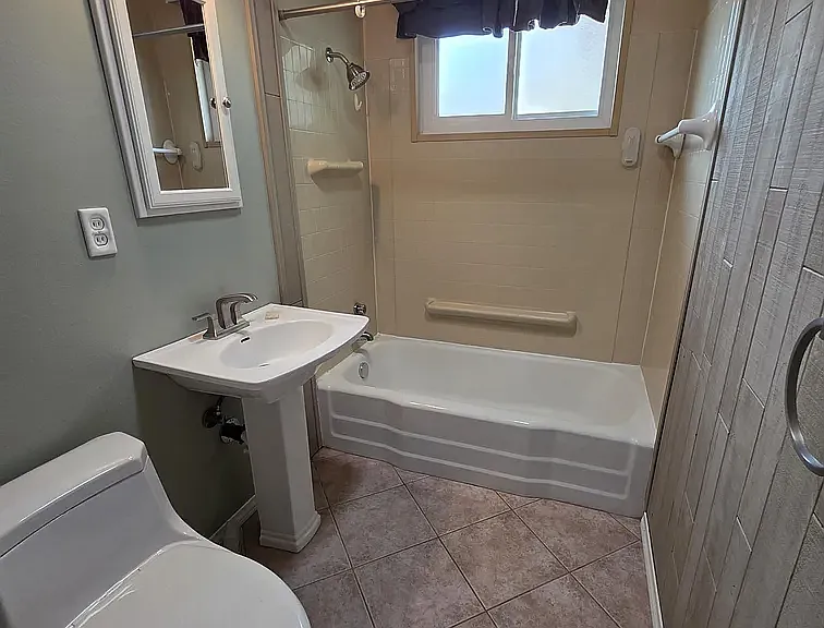 2312 Finch Ln — Photo 14