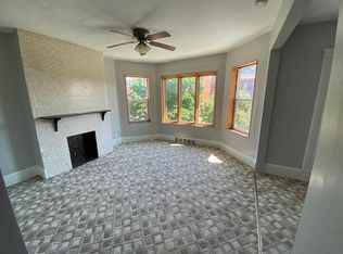 600 Niagara St APT 2, Buffalo, NY 14201