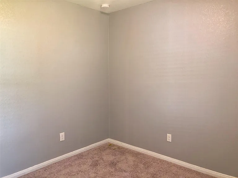 217 Cherry Tree — Photo 16