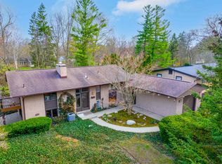 601 Crescent Dr, Midland, MI 48640