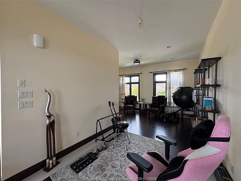 236 Shoreview Ct — Photo 10