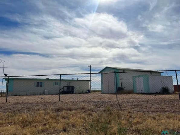 60 N Texas St, Columbus, NM 88029
