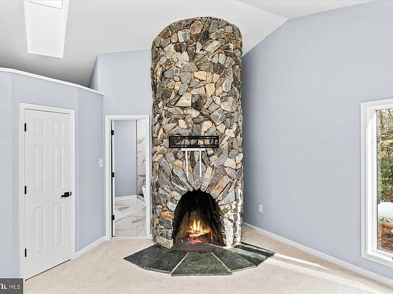 7621 River Rd — Photo 47