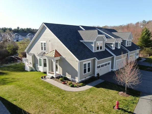 19 Farmstead Ln Unit 19, Sudbury, MA 01776